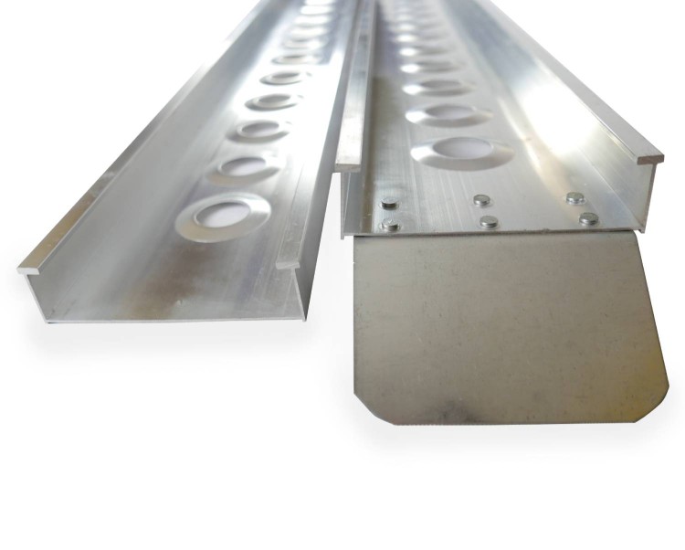 Rampy aluminiowe 193x15,7 cm z bocznymi rantami