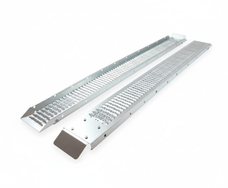 Zestaw 2 ramp stalowych 195 cm, udźwig 400 kg